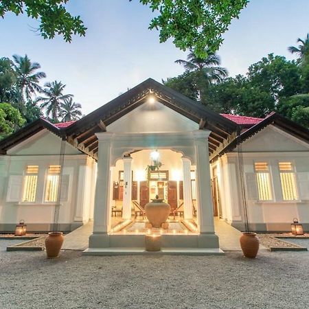 The Pineapple Villa Гампаха Экстерьер фото